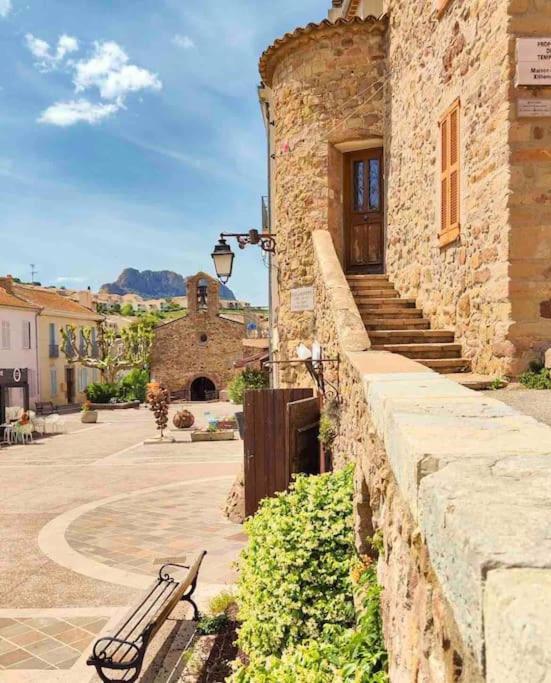 Villa Alisa Avec Piscine Privee Roquebrune-sur Argens Exterior foto
